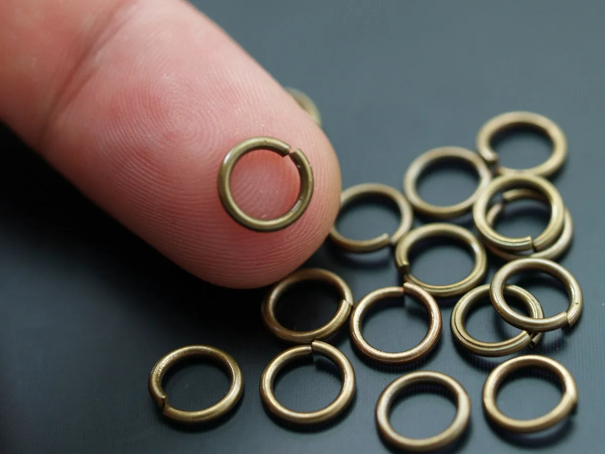 300 Pcs 8 X 1.2 Mm Antique Brass Jumprings A0331