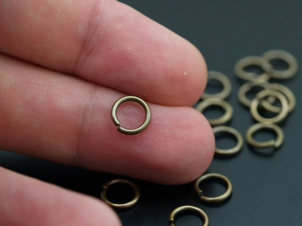 300 Pcs 8 X 1.2 Mm Antique Brass Jumprings A0331