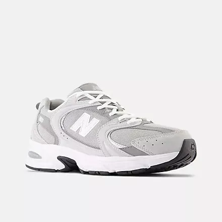 530 Sneaker (Raincloud   Grey   Metallic Silver)