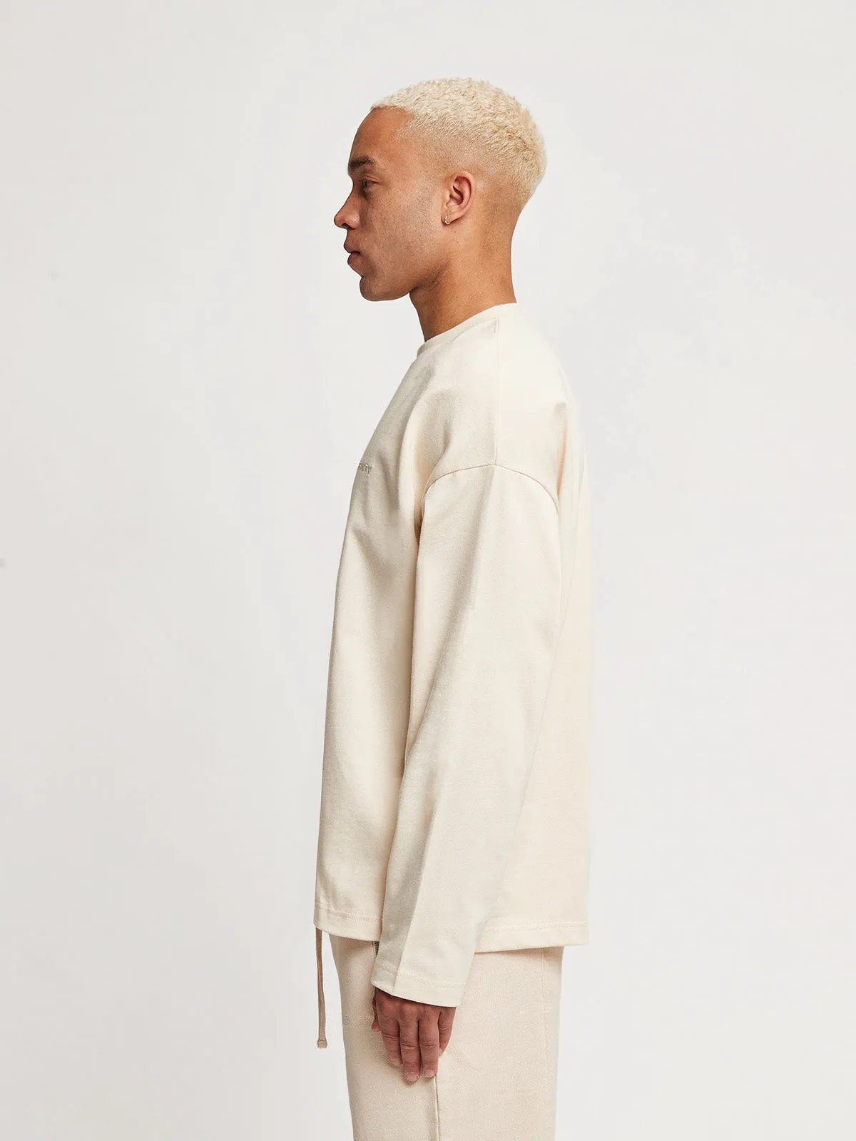 ESSENTIAL LONGSLEEVE - CREAM