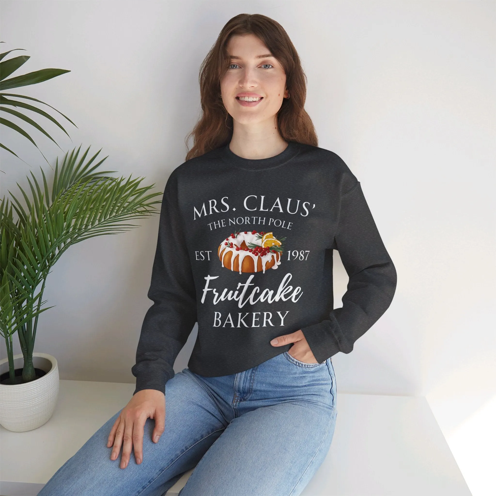 Fruitcake Christmas Bakery - SweatshirtUnisex Heavy Blend™ Crewneck Sweatshirt