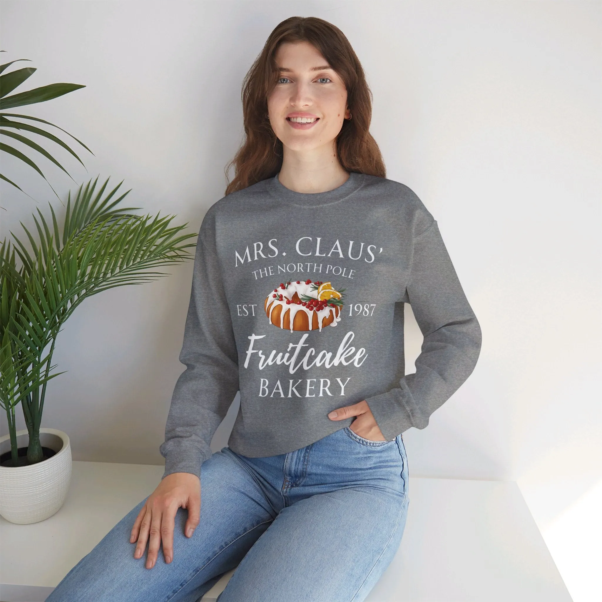 Fruitcake Christmas Bakery - SweatshirtUnisex Heavy Blend™ Crewneck Sweatshirt