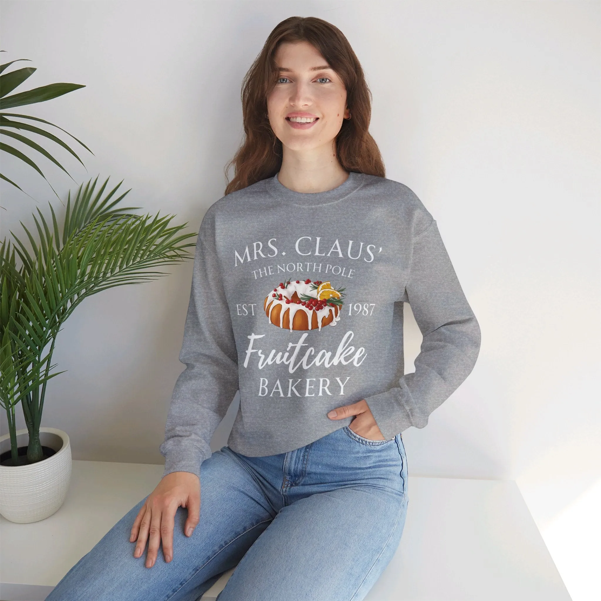 Fruitcake Christmas Bakery - SweatshirtUnisex Heavy Blend™ Crewneck Sweatshirt