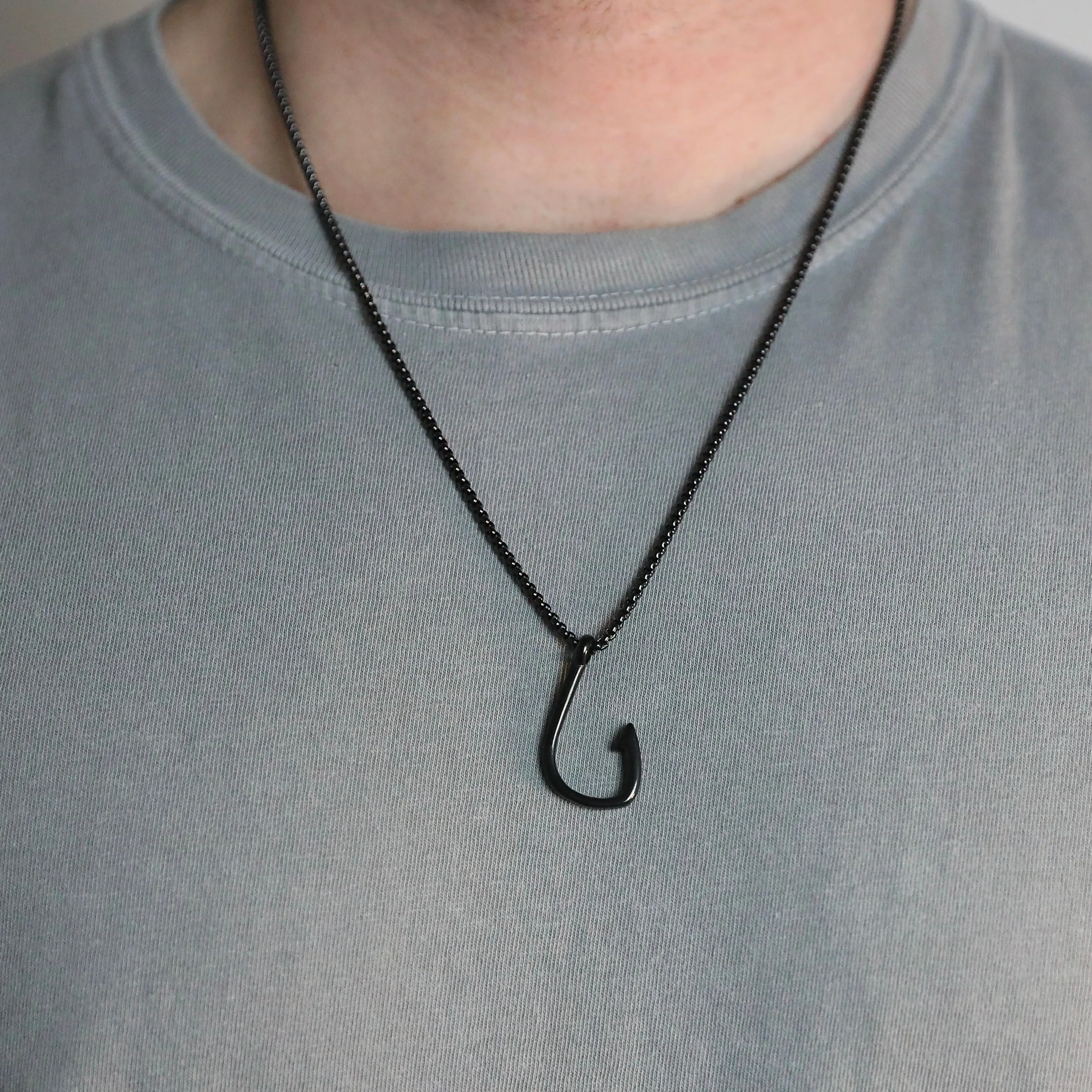 Hook Necklace - Black