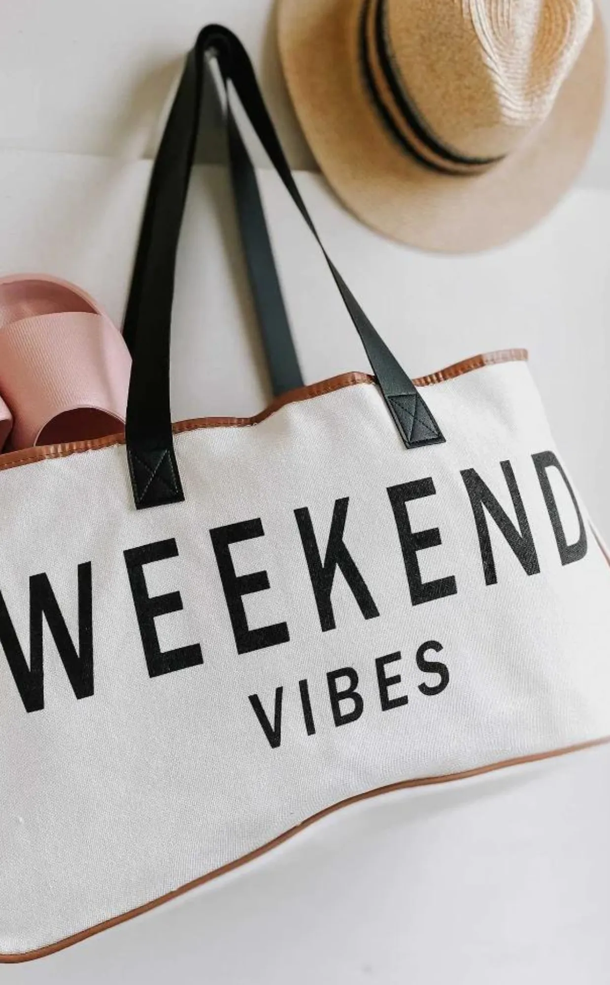 WEEKEND Getaway Tote Bag